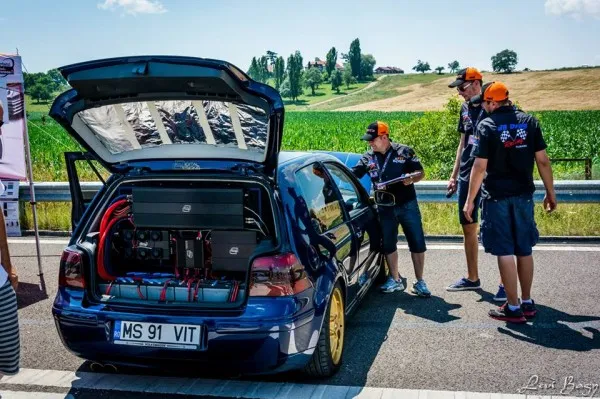 Finala naţională la curse cu decibeli, pe Valea Cetăţii din Râşnov