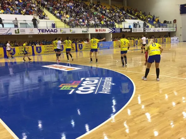 Buceschi&co vor trei din trei