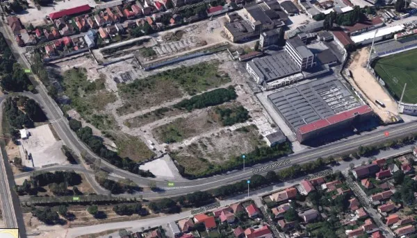 Alphaville Arena, un proiect de 22 de milioane de euro, se construieşte pe o parte din terenul fostei fabrici Fartec Braşov