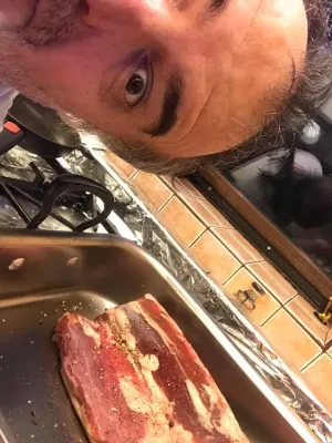 De ce îl iubesc femeile pe Florin Călinescu?