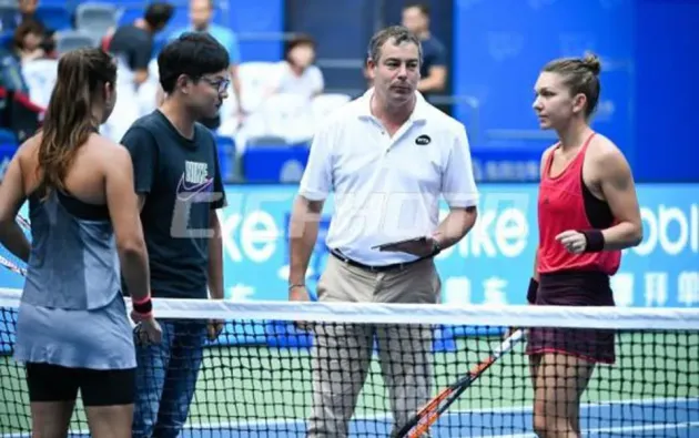 Daria Kasatkina a spulberat-o pe Halep la Wuhan