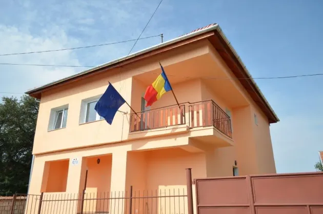 Sedii şi locuinţe renovate pentru poliţiştii braşoveni