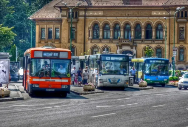 Asigurările RCA pentru flota RATBV, aproape duble faţă de anul 2015