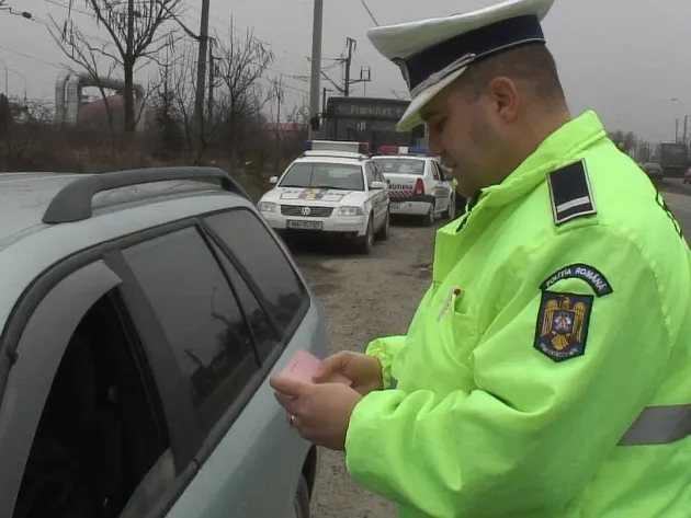 Proiect de lege: Şoferii ar putea rămâne fără carnet mult mai repede