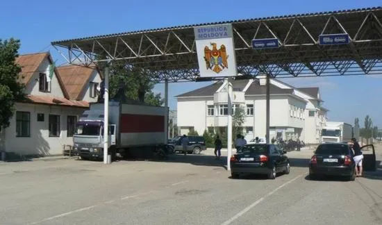 Amenda n-ai achitat, în ţară eşti sechestrat