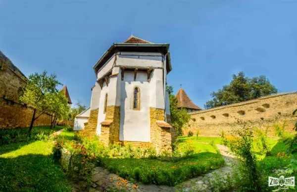 „Zig zag” printre obiectivele judeţului Braşov