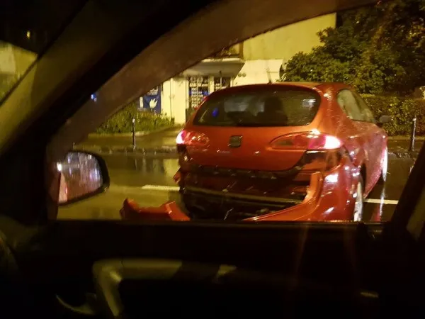 Băiat de 9 ani, la spital din cauza unei şoferiţe care nu a acordat prioritate