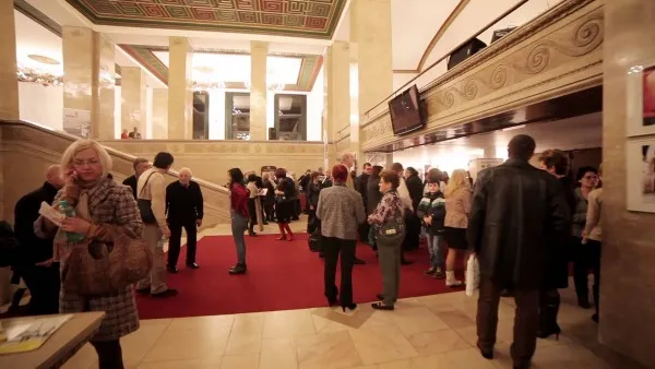 Din 1 noiembrie se pun în vânzare biletele pentru Festivalul de Dramaturgie Contemporană. Va fi prima ediţie internaţională, cu patru teatre invitate din Europa