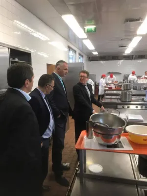 Consilierul local Cristian Macedonschi propune un eveniment culinar comun la Salzburg şi la Braşov
