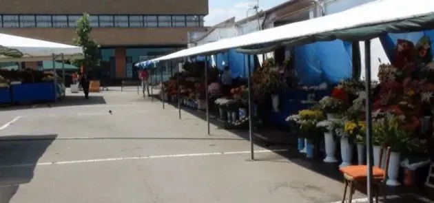 Din Piaţa Star se vor putea cumpăra şi produse artizanale