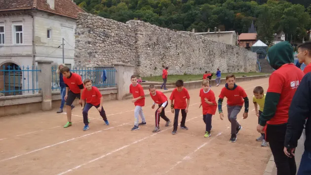 Ziua Internaţională a Educaţiei sărbătorită prin mişcare  la  Liceul cu Program Sportiv Braşov