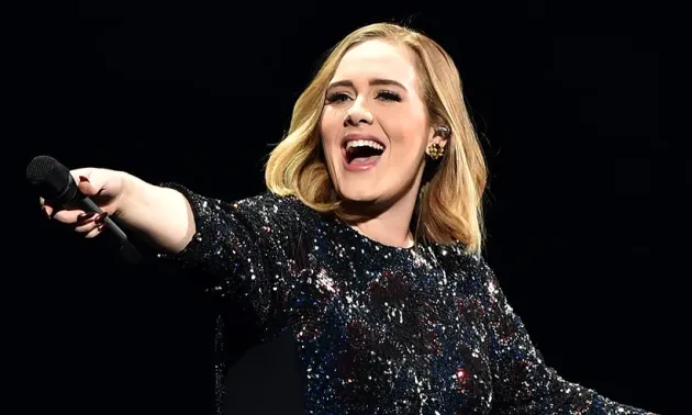 Adele câştigă zi de zi 190 de mii de dolari