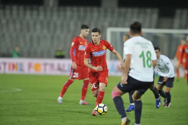 Hagi a mai scos din joben un viitor fotbalist, Ianis Stoica