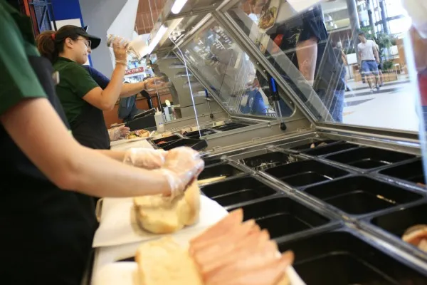 Subway Republicii, „refresh” în materie de design