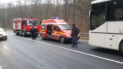 Autocarul galeriei lui Gaz Metan Mediaș a luat foc în Pădurea Bogății