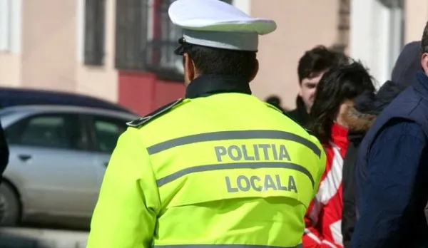 Minori fugiți dintr-un centru de plasament, prinși la cerșit în centrul Brașovului
