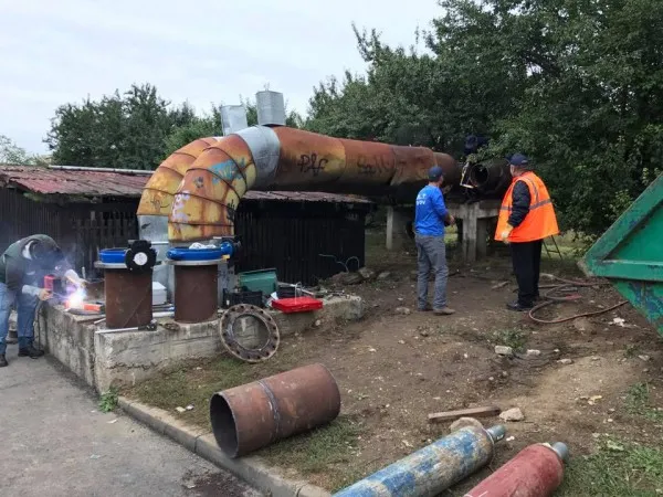 Termoficarea ruginită şi scumpă a Braşovului: 2,8 milioane de lei, costul estimat al avariilor de peste iarnă