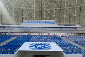 Noul stadion din Bănie nu a fost inaugurat, dar deja produce bani