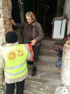 Până în 15 decembrie poţi dona un cadou de Crăciun