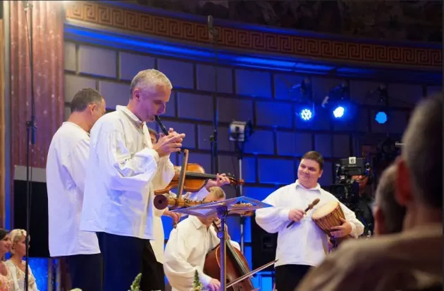 „Rezonanţe de flaut şi chitară”, la Filarmonică