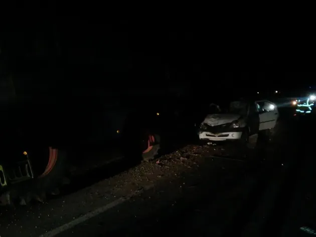 Accident grav între Şercaia şi Părău, cu o combină agricolă implicată 