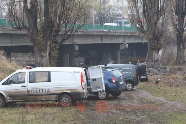 Canibalism la Sfântu Gheorghe! Autorul crimei de sub pod ar fi mâncat bucăţi din corpul victimei