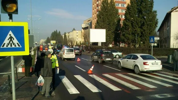 De azi, semafor la zebra „blestemată” de pe Calea Bucureşti