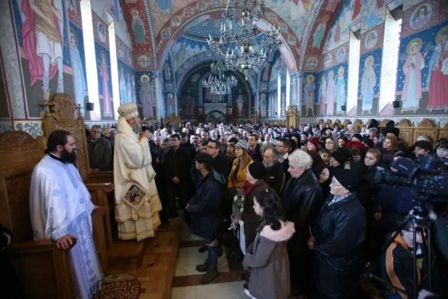 ÎPS Laurenţiu a slujit la Mănăstirea de la Sâmbăta de Sus de Sfântul Ştefan