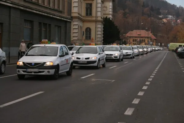 UPDATE: Protestul taximetriștilor, anulat în această seară


