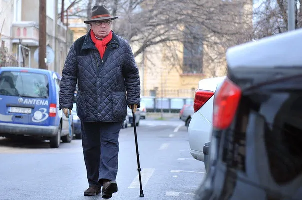 Cât trebuia să pui în plicul pentru Lucan