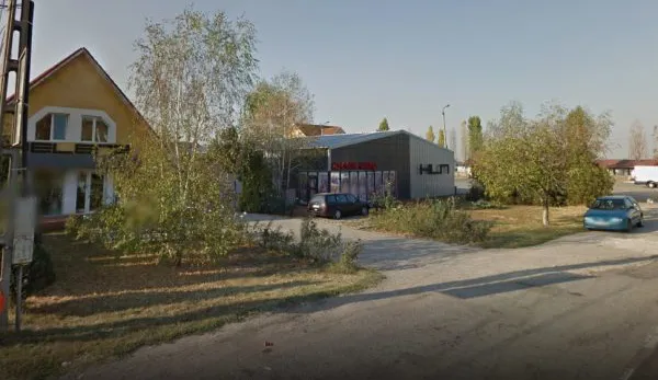 Brandul braşovean Mathilde a cumpărat fabrica în care se produceau haine sub brandul Helene