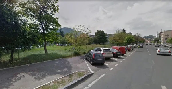 Hotel în Centrul Civic al Braşovului? 