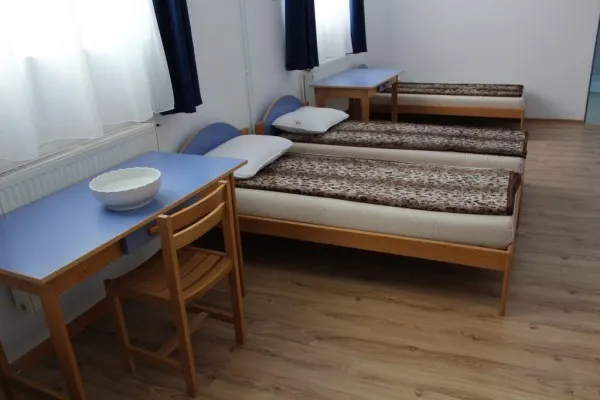 Internatul Colegiului făgărăşean „Aurel Vijoli“, redeschis după 20 de ani  