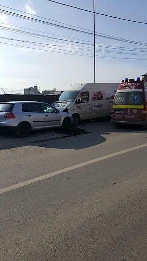 Pompierul zilei: „Pietonul” care a salvat viaţa unui tânăr, înainte de a veni SMURD-ul