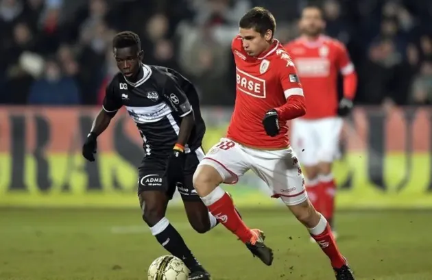 Speranţe din Belgia, Răzvan Marin joacă excelent pentru Standard