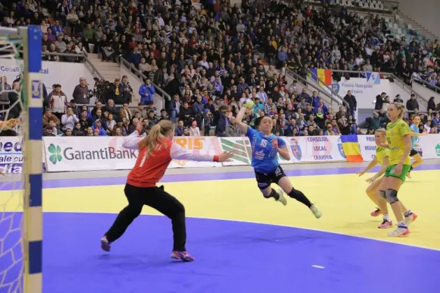 Victorii importante în Cupa EHF