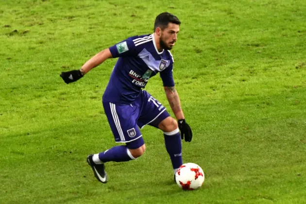 Arabii au intrat  pe pista Stanciu