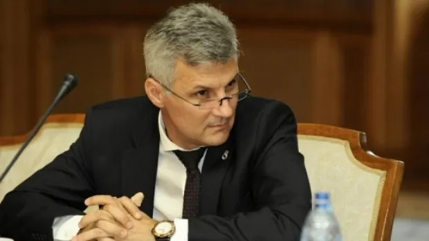 Plafonarea dobânzilor la credite, adoptată în comisiile din Senat