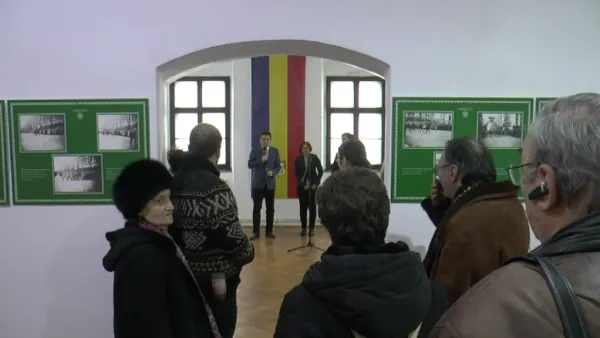 De la Cotroceni la Casa Sfatului: Povestea fotografică a României Mari, adusă braşovenilor