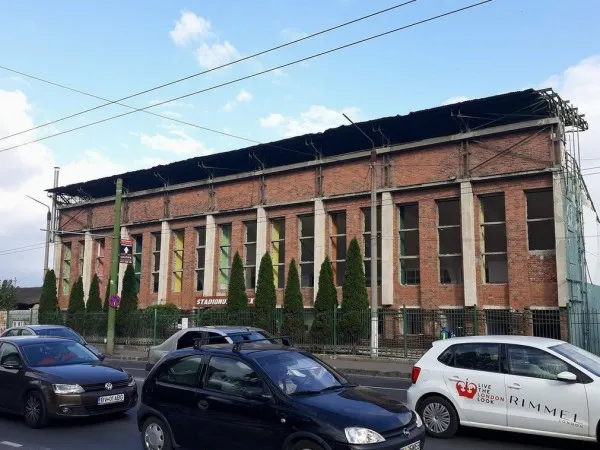 Comisia de circulaţie din Primăria Braşov a avizat dezmembrarea terenului bazei sportive Forex