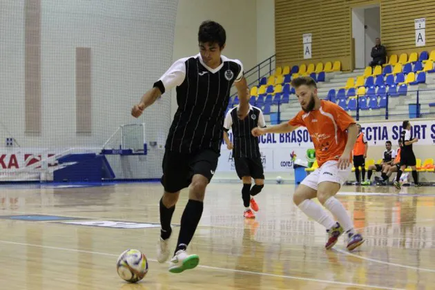 Colțea 1920 primește vizita campioanei