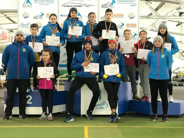 Sportivii Coronei au câştigat 38 de medalii la Campionatul Naţional de patinaj viteză 