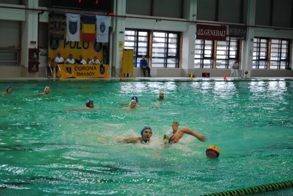Corona Sportul Studenţesc a pierdut greu primul meci cu liderul Steaua

