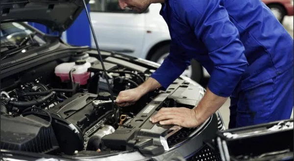 Dezmembrările auto - o soluţie fiabilă pentru maşina ta