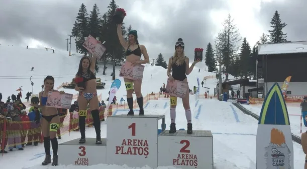 Ieri s-a ales Miss Bikini pe zăpadă 