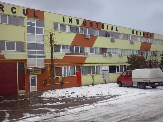Un consilier judeţean vrea ca parcurile industriale Carfil şi Metrom să fie demolate şi relocate în alte zone ale judeţului