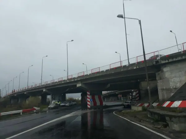 Cinci poduri şi pasaje din Braşov intră în expertiză tehnică