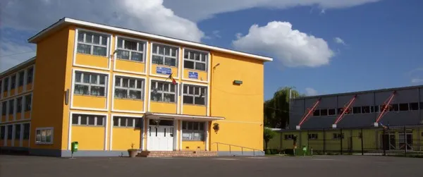 Mansardă de 2,1 milioane de lei: opt noi săli de clasă la Şcoala Gimnazială nr. 19
