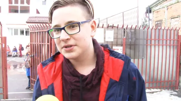 Geometria le-a dat ieri emoţii elevilor de clasa a VIII-a