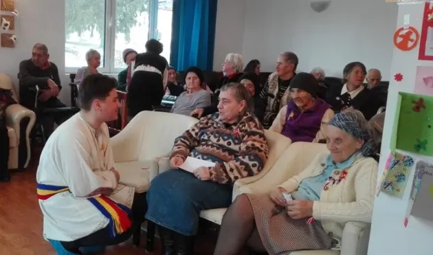 „Bunici adoptaţi” de voluntari